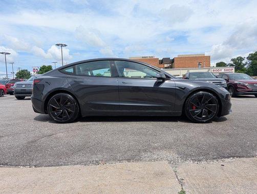 2024 Tesla Model 3 Performance