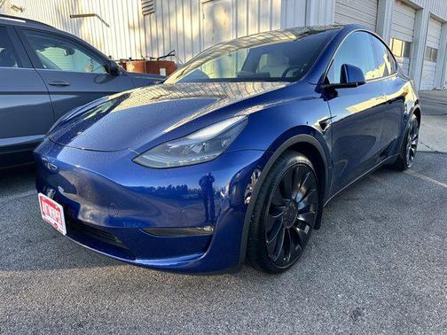 Deep Blue Metallic 2022 Tesla Model Y Performance Dual Motor All-Wheel Drive