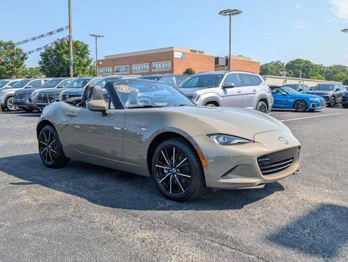 2024 Mazda MX-5 Miata Grand Touring