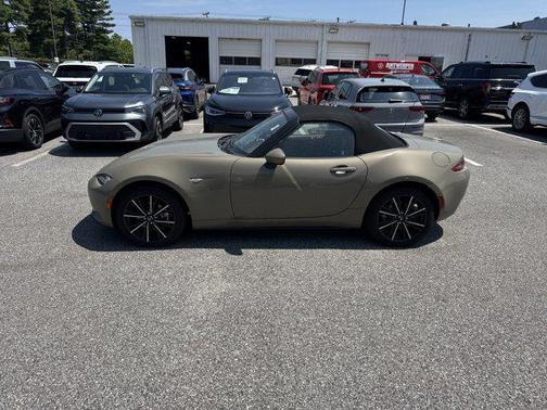 2024 Mazda MX-5 Miata Grand Touring
