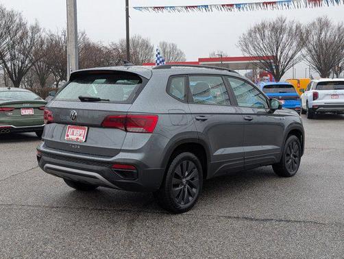 2024 Volkswagen Taos 1.5T S