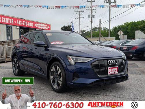 2022 Audi e-tron Premium