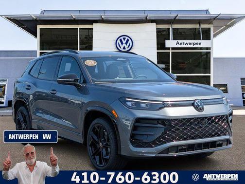 2025 Volkswagen Tiguan 2.0T SE R-Line Black 4MOTION