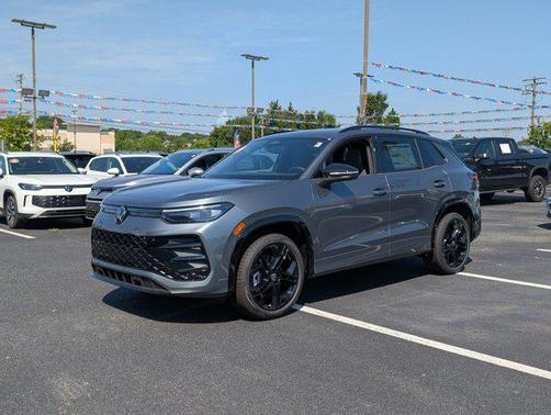 2025 Volkswagen Tiguan 2.0T SE R-Line Black 4MOTION