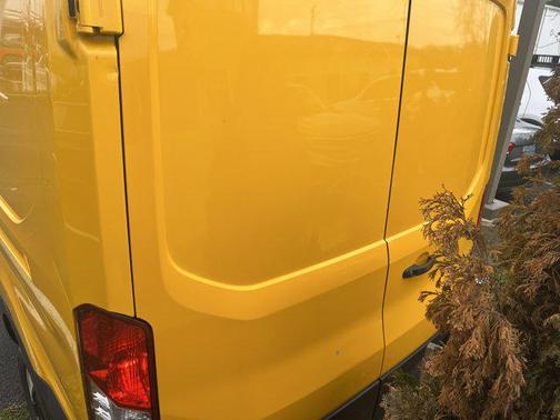 2021 Ford Transit-250 Base