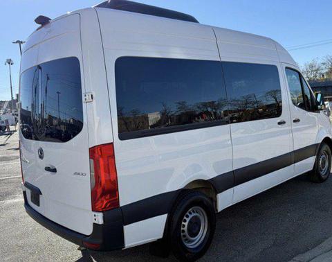 Arctic White 2024 Mercedes-Benz Sprinter 2500 Standard Roof