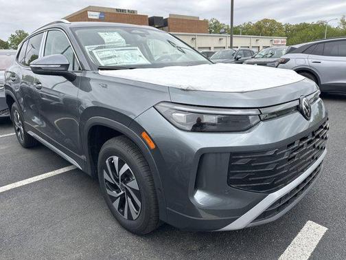 platinum gray metallic 2026 Volkswagen Tiguan 2.0T S 4MOTION