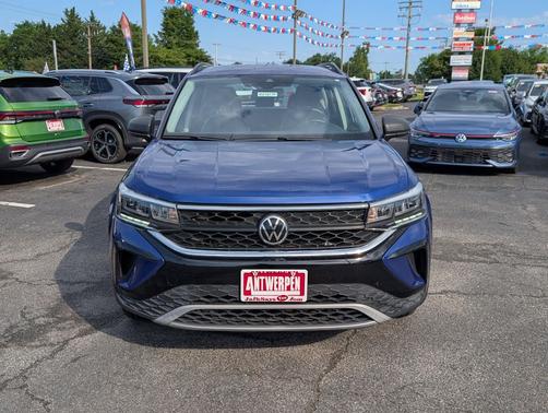Blue Metallic 2022 Volkswagen Taos 1.5T S