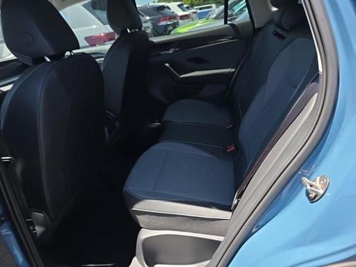 Monterey Blue Pearl 2025 Volkswagen Tiguan 2.0T SE 4MOTION