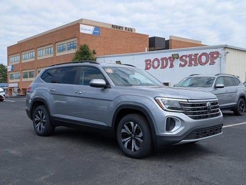 2025 Volkswagen Atlas 2.0T SE