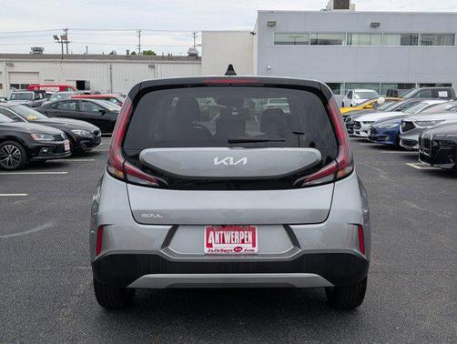 2024 Kia Soul LX