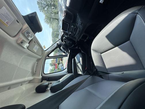 Bright White Clearcoat 2023 RAM ProMaster 2500 High Roof