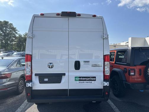Bright White Clearcoat 2023 RAM ProMaster 2500 High Roof