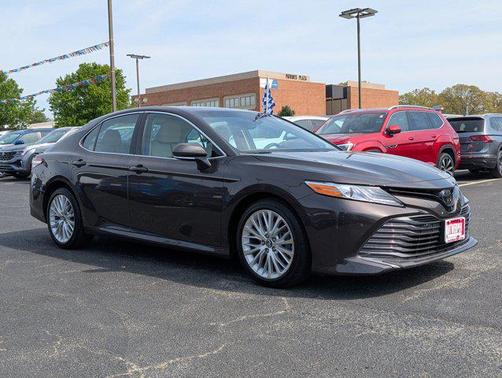 2018 Toyota Camry XLE