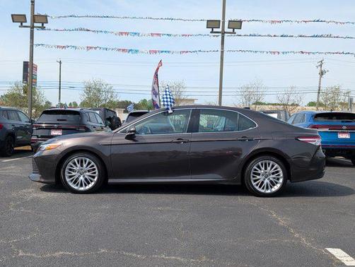 2018 Toyota Camry XLE