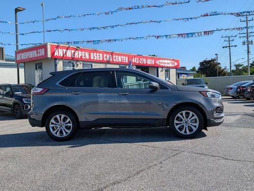 2024 Ford Edge Titanium