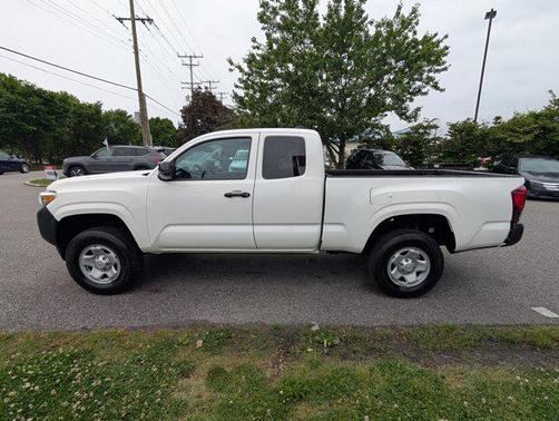Super White 2020 Toyota Tacoma SR