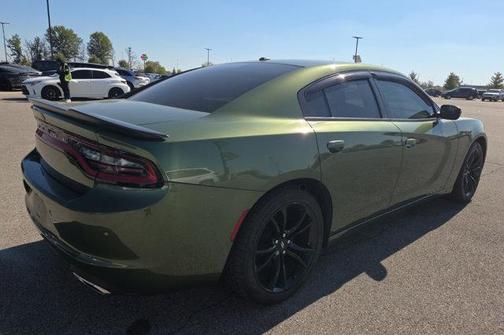 2018 Dodge Charger SXT