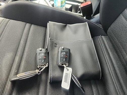 2023 Volkswagen Tiguan 2.0T S