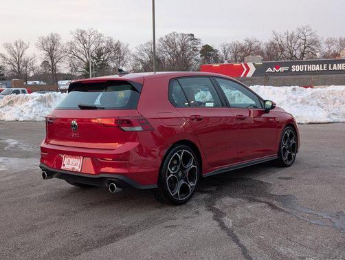 2025 Volkswagen Golf GTI 2.0T S DSG