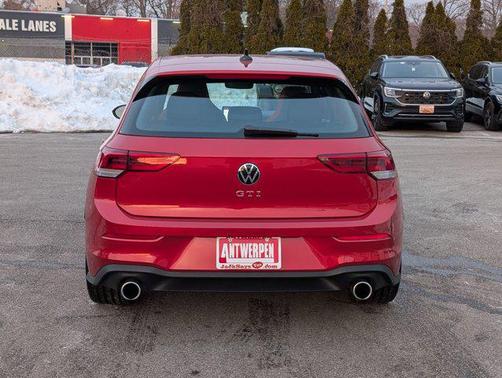 2025 Volkswagen Golf GTI 2.0T S DSG
