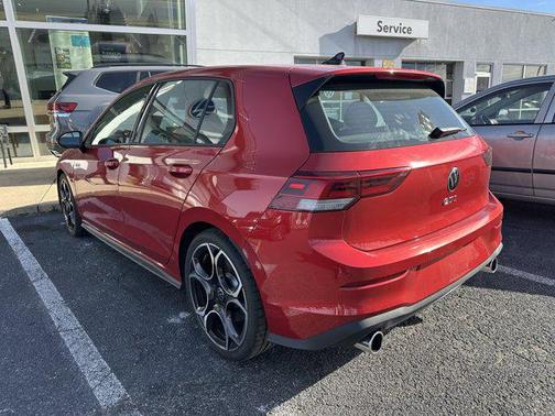 2025 Volkswagen Golf GTI 2.0T S DSG