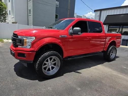 Race Red 2018 Ford F-150 XLT