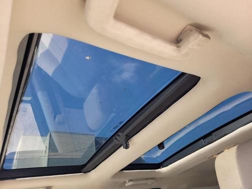 2014 Land Rover LR2 LR2