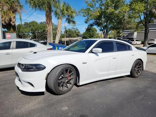 2016 Dodge Charger R/T Scat Pack