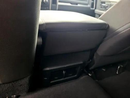 2019 RAM 1500 SLT