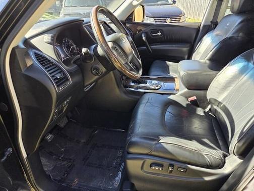 2014 INFINITI QX80 Base