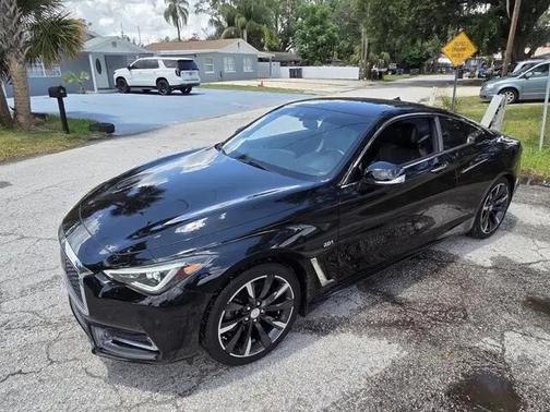 BLACK 2017 INFINITI Q60 2.0t Premium