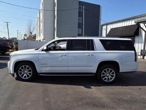 2020 GMC Yukon XL Denali