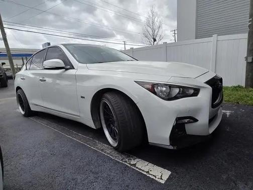 2018 INFINITI Q50 3.0t LUXE