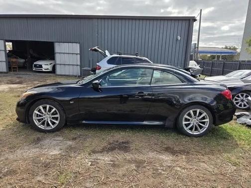 2014 INFINITI Q60 Base