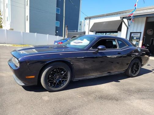 2012 Dodge Challenger SXT