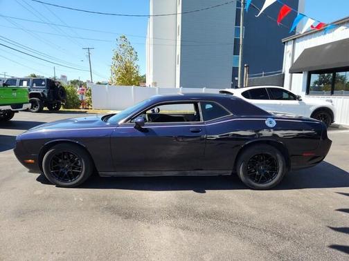 2012 Dodge Challenger SXT