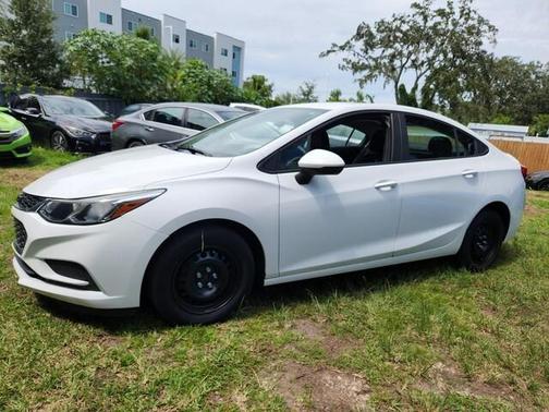 2018 Chevrolet Cruze LS