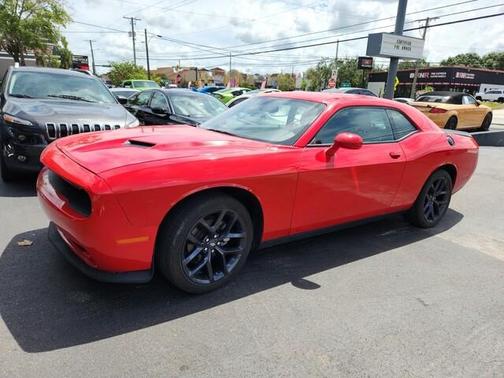 2023 Dodge Challenger SXT