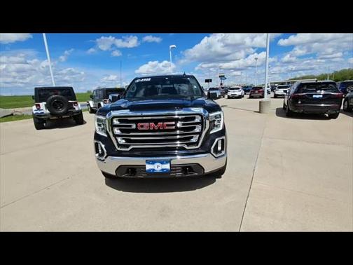 2022 GMC Sierra 1500 SLT