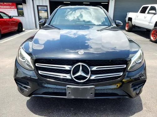 2019 Mercedes-Benz GLC 300 Base