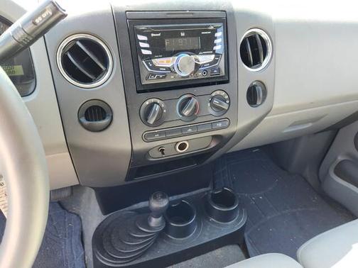 2006 Ford F-150 XL
