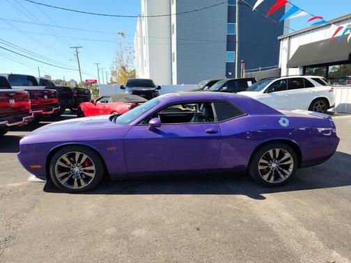 2013 Dodge Challenger SRT8