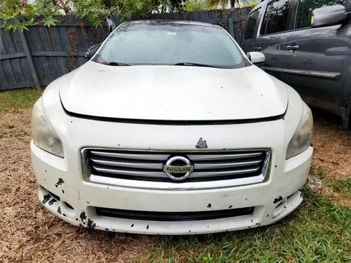 2014 Nissan Maxima SV