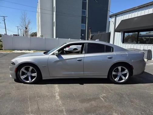 2018 Dodge Charger R/T