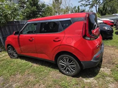 Inferno Red 2021 Kia Soul LX