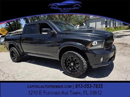 Brilliant Black Crystal Pearl 2017 RAM 1500 Sport
