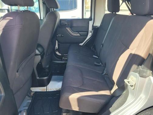 2013 Jeep Wrangler Unlimited Sport