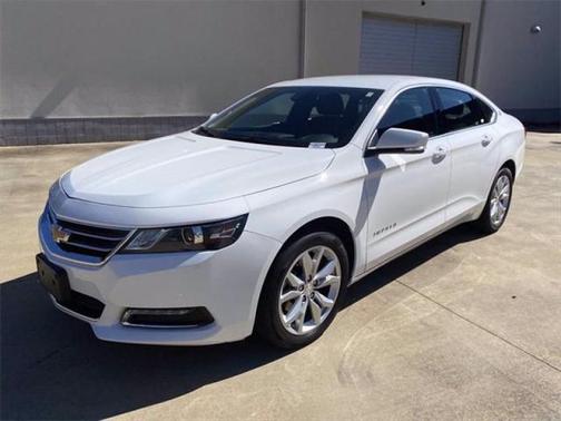Photo 4 of 32 of 2020 Chevrolet Impala LT