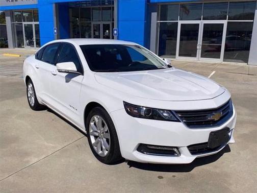 Photo 2 of 32 of 2020 Chevrolet Impala LT